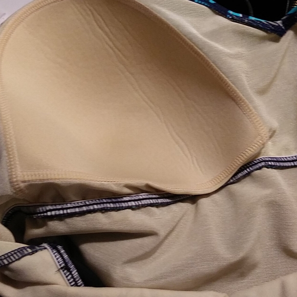 Colorful  Plus Size Swimsuit - Picture 8 of 10